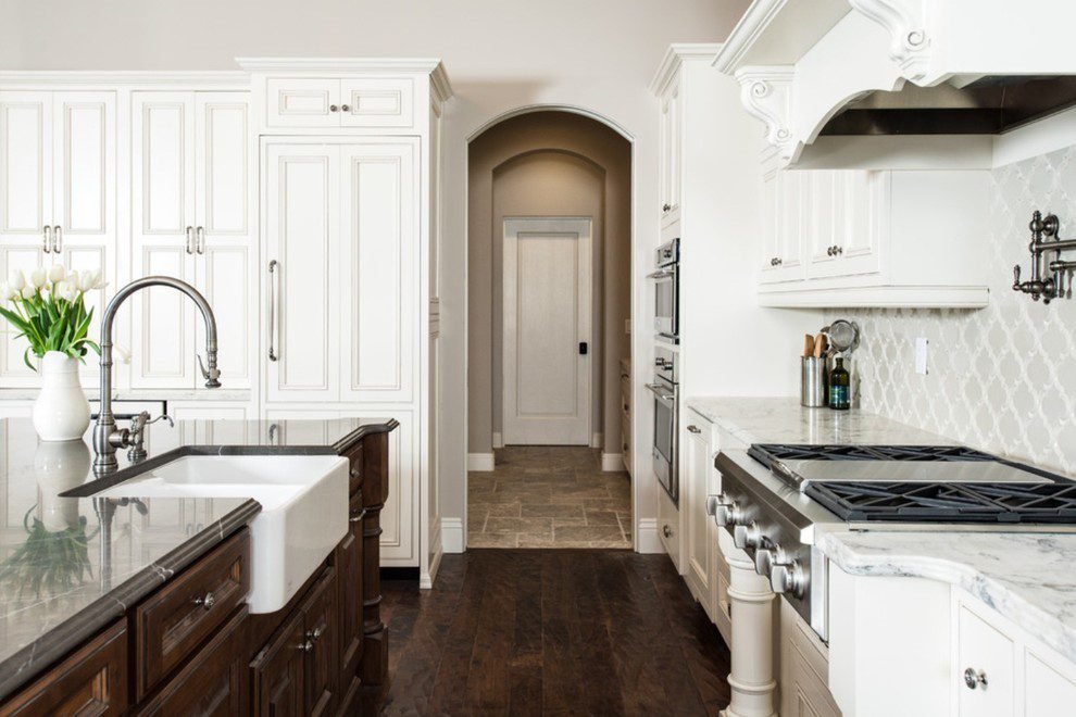 Choosing the Right Custom Cabinet Style for Your Seattle Home