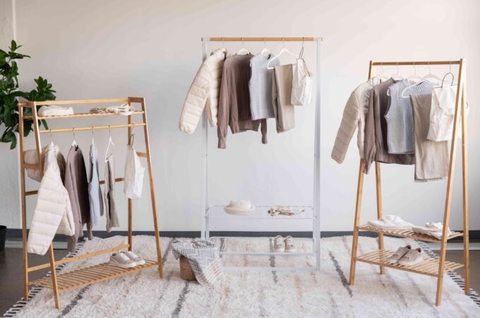 Enhancing Retail Displays with High-Quality Hangers